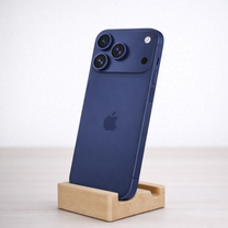 Вживаний Apple iPhone 17 Pro 256GB Deep Blue (MG8J4) Гарний стан 