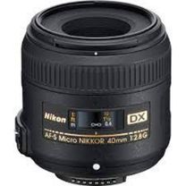 Об'єктив Nikon 40mm f/2.8G ED AF-S DX Micro NIKKOR