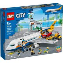 Конструктор Lego City Пассажирский самолет (60262)