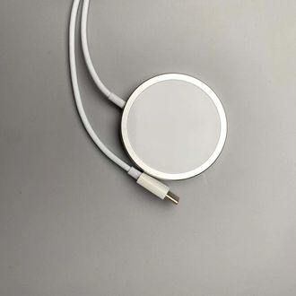 Беспроводное зарядное устройство Apple MagSafe Charger 1:1 - фото 3 Беспроводное зарядное устройство Apple MagSafe Charger 1:1 - фото 3