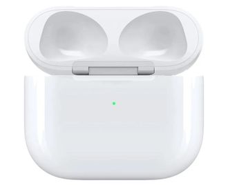 Бездротовий зарядний кейс Apple AirPods 3 (MME73/C) - фото 1 Бездротовий зарядний кейс Apple AirPods 3 (MME73/C) - фото 1