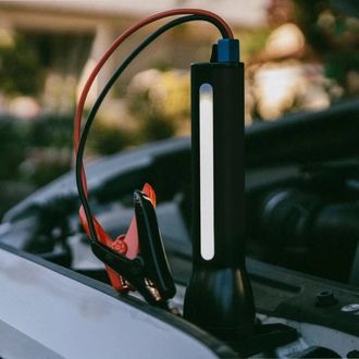 Пускозарядний пристрій Mophie Powerstation go Rugged Flashlight Black 2A 400A 9900mAh 450lm (53046) - фото 3 Пускозарядний пристрій Mophie Powerstation go Rugged Flashlight Black 2A 400A 9900mAh 450lm (53046) - фото 3