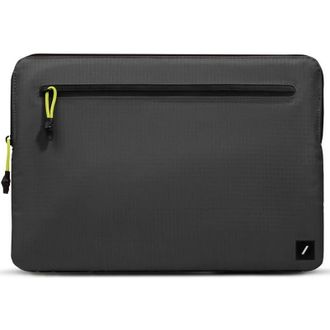 Чехол Native Union Ultralight 16" Sleeve Case Black for MacBook Pro 16" (STOW-UT-MBS-BLK-16) - фото 1