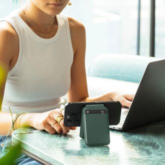 Магнітна підставка-кардхолдер Native Union Active Wallet Stand Magnetic Slate Green (ACT-GRN-WAL) - фото 7