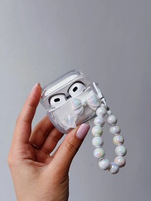 Чохол для AirPods Pro 2 - Charmed Collection "White Bow" - фото 2 Чохол для AirPods Pro 2 - Charmed Collection "White Bow" - фото 2