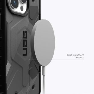 Чохол UAG для Apple iPhone 15 Pro Max Pathfinder SE MagSafe, Geo Camo (114303114033) - фото 2 Чохол UAG для Apple iPhone 15 Pro Max Pathfinder SE MagSafe, Geo Camo (114303114033) - фото 2