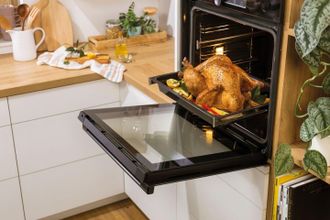Встраиваемый духовой шкаф Gorenje BO 6735 E05B - фото 5