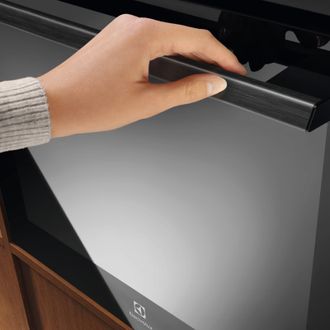 Встраиваемый духовой шкаф Electrolux  EOB9S3XH - фото 4