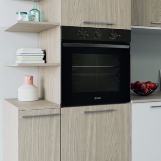 Вбудована духова шафа Indesit IO235HB - фото 5 Вбудована духова шафа Indesit IO235HB - фото 5