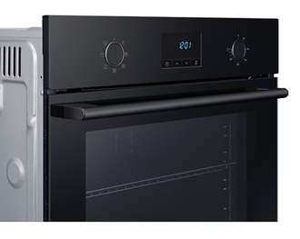 Духова шафа Samsung NV68A1110BB/WT Europe - фото 4