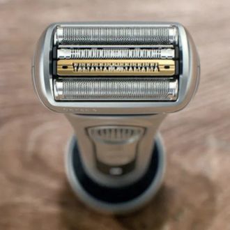 Электробритва Braun 9325s Series 9 Graphite - фото 3 Электробритва Braun 9325s Series 9 Graphite - фото 3