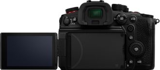 Бездзеркальний фотоапарат Panasonic Lumix DC-GH7 Body (DC-GH7E) - фото 2 Бездзеркальний фотоапарат Panasonic Lumix DC-GH7 Body (DC-GH7E) - фото 2