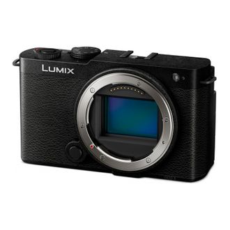 Беззеркальный фотоаппарат Panasonic Lumix DC-S9 Jet Black Body (DC-S9E-K) - фото 2