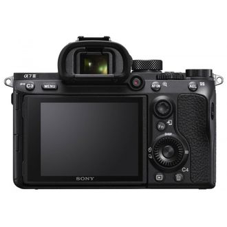 Беззеркальный фотоаппарат Sony Alpha A7 III kit (28-60mm) - фото 2 Беззеркальный фотоаппарат Sony Alpha A7 III kit (28-60mm) - фото 2