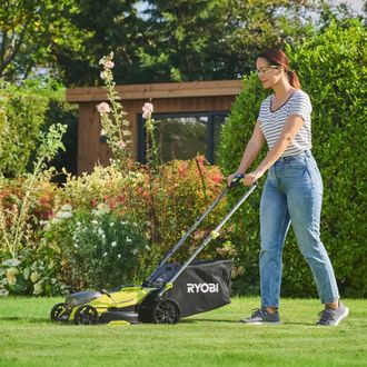 Газонокосилка аккумуляторная Ryobi ONE+ HP RY18LMX33A-150 (5133006287) - фото 4