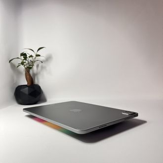 Вживаний Apple iPad Pro 11" 2022 Wi-Fi 128GB Silver (MNXE3) (Ідеальний стан) - фото 3 Вживаний Apple iPad Pro 11" 2022 Wi-Fi 128GB Silver (MNXE3) (Ідеальний стан) - фото 3