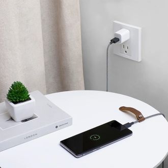 Кабель Native Union Belt Cable USB-A to USB-C Zebra (1.2 m) (BELT-AC-ZEB-NP) - фото 3 Кабель Native Union Belt Cable USB-A to USB-C Zebra (1.2 m) (BELT-AC-ZEB-NP) - фото 3