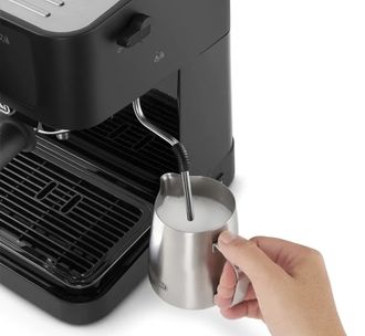 Кофеварка DeLonghi EC 235.BK - фото 4