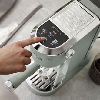 Кофеварка DeLonghi EC 890 GR - фото 4