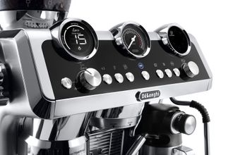 Кофеварка DeLonghi La Specialista Maestro EC 9865.M Europe - фото 4 Кофеварка DeLonghi La Specialista Maestro EC 9865.M Europe - фото 4
