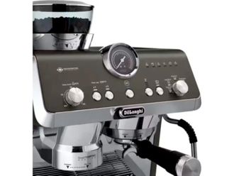 Кофеварка рожковая эспрессо Delonghi La Specialista Arte EC 9155.BK - фото 3