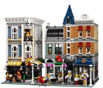 Конструктор Lego Expert Городская площадь (10255) - фото 2 Конструктор Lego Expert Городская площадь (10255) - фото 2
