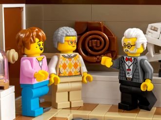 Конструктор Lego Expert Природоведческий музей (10326) - фото 6 Конструктор Lego Expert Природоведческий музей (10326) - фото 6