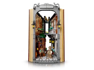 Конструктор Lego Icons Шерлок Холмс: Книжковий куточок (10351) - фото 2 Конструктор Lego Icons Шерлок Холмс: Книжковий куточок (10351) - фото 2