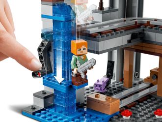 Конструктор Lego Minecraft Перша пригода (21169) - фото 4