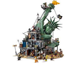 Конструктор Lego Batman Ласкаво просимо в Апокаліпсисбург! (70840) - фото 3 Конструктор Lego Batman Ласкаво просимо в Апокаліпсисбург! (70840) - фото 3