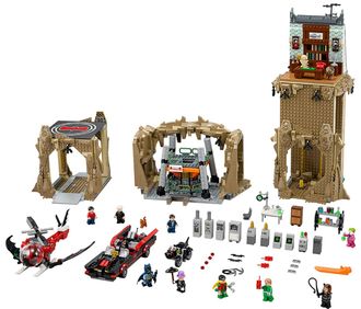Конструктор Lego DC Пещера Бэтмана - Классическое ТВ шоу (76052) - фото 2