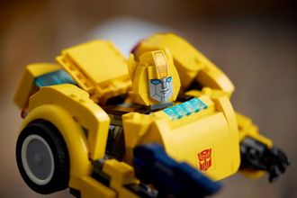 Конструктор Lego Icons Трансформери Бамблбі 10338 - фото 11