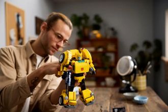 Конструктор Lego Icons Трансформери Бамблбі 10338 - фото 12