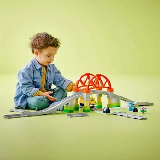 Конструктор Lego DUPLO Залізничний міст і колії. Додатковий набір (10426) - фото 4 Конструктор Lego DUPLO Залізничний міст і колії. Додатковий набір (10426) - фото 4