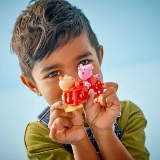 Конструктор Lego Peppa Pig Святковий будинок Пеппи (10433) - фото 2 Конструктор Lego Peppa Pig Святковий будинок Пеппи (10433) - фото 2