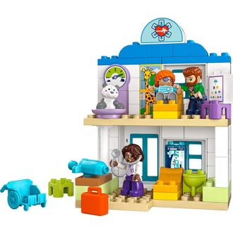 Конструктор Lego DUPLO Town Впервые: визит к врачу (10449) - фото 2 Конструктор Lego DUPLO Town Впервые: визит к врачу (10449) - фото 2