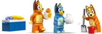 Конструктор LEGO Bluey Пляж и семейная поездка на автомобили Блуи (11202) - фото 3
