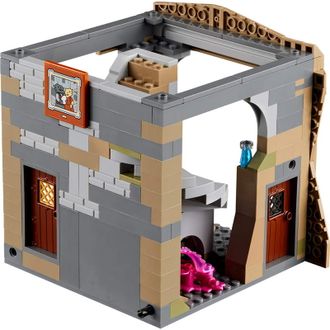 Конструктор Lego Ideas Подземелья и драконы: Сказка Красного Дракона (21348) - фото 7 Конструктор Lego Ideas Подземелья и драконы: Сказка Красного Дракона (21348) - фото 7