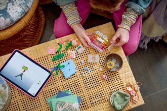 Конструктор LEGO Creator Флакон для парфумів із квітковим декором (31383) - фото 4