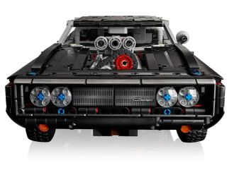 Конструктор LEGO Technic Форсаж Автомобіль Dodge Charger R/T (42231) - фото 3 Конструктор LEGO Technic Форсаж Автомобіль Dodge Charger R/T (42231) - фото 3
