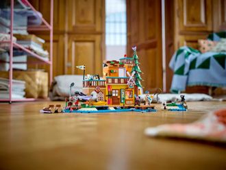 Конструктор Lego Friends Водні види спорту в таборі пригод 42626 - фото 13