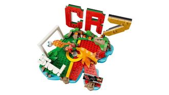 Конструктор Lego Editions Кріштіану Роналду - найкращі моменти футбольних матчів (43012) - фото 4
