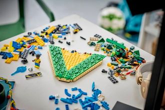 Конструктор LEGO Editions Football Вінісіус Жуніор – найкращі моменти футбольних матчів (43027) - фото 6 Конструктор LEGO Editions Football Вінісіус Жуніор – найкращі моменти футбольних матчів (43027) - фото 6