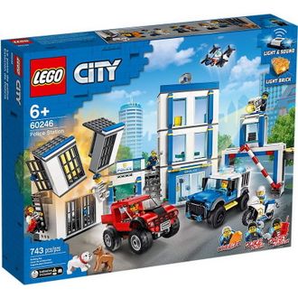 Конструктор Lego City Поліцейська дільниця (60246) - фото 1