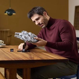 Конструктор Lego Star Wars Тысячелетний сокол (75375) - фото 4