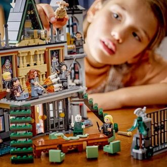 Конструктор Lego Harry Potter Маєток родини Мелфой (76453) - фото 4 Конструктор Lego Harry Potter Маєток родини Мелфой (76453) - фото 4