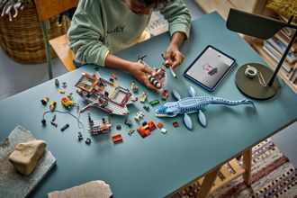 Конструктор Lego Jurassic World Нападение мозазавра на лодку (77983) - фото 12 Конструктор Lego Jurassic World Нападение мозазавра на лодку (77983) - фото 12