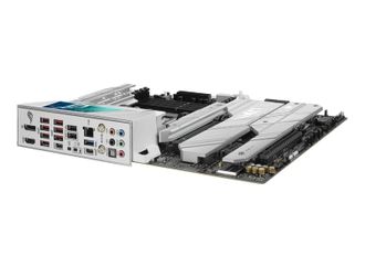 Материнcька плата ASUS ROG STRIX X670E-A GAMING WIFI sAM5 X670 4xDDR5 M.2 HDMI DP WiFi BT ATX - фото 3 Материнcька плата ASUS ROG STRIX X670E-A GAMING WIFI sAM5 X670 4xDDR5 M.2 HDMI DP WiFi BT ATX - фото 3