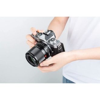 Об'єктив Viltrox AF 33mm f/1.4 Z Black Nikon Z (6953400302394) - фото 6 Об'єктив Viltrox AF 33mm f/1.4 Z Black Nikon Z (6953400302394) - фото 6