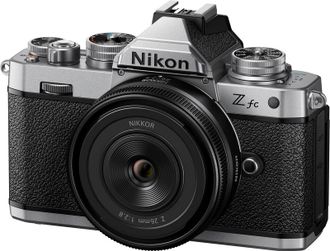 Об'єктив Nikon Nikkor Z 26mm f/2.8 (JMA108DA) - фото 5